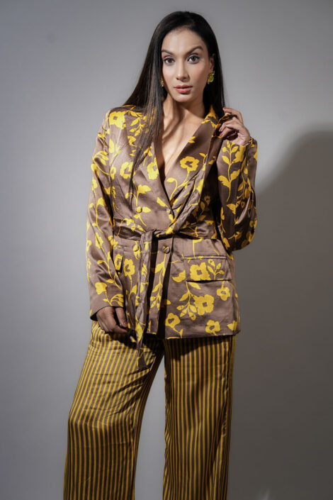 sunlit-bloom-set-4 sunlit-bloom-set-4